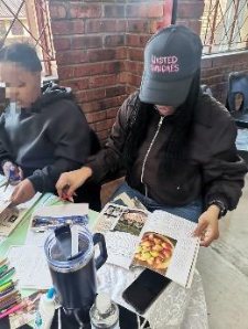 Siyanikela elderly support activity